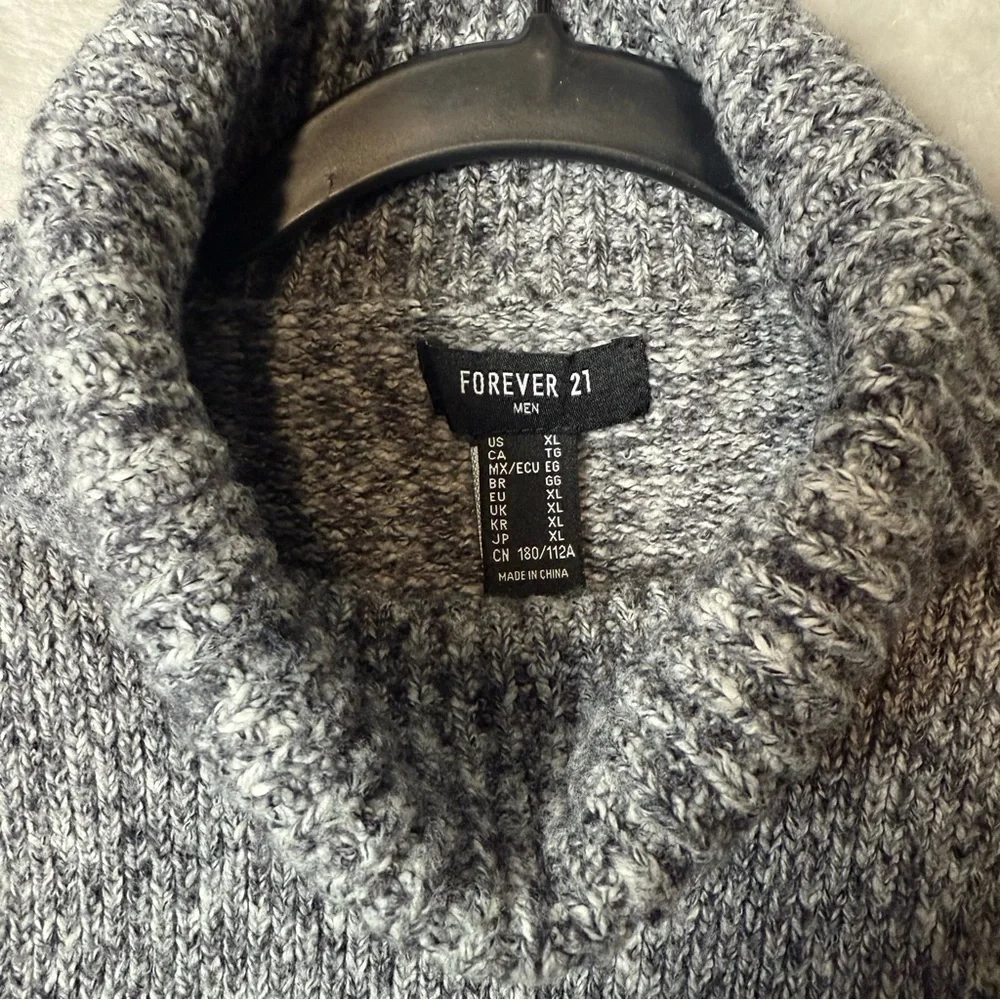 Forever 21 Men’s Gray Marled Turtleneck Sweater | Size XL | Cozy Knit